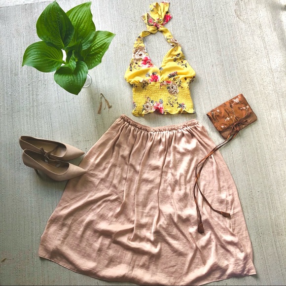 Love Tree small yellow summer top halter tie with lining and floral print - Picture 9 of 16